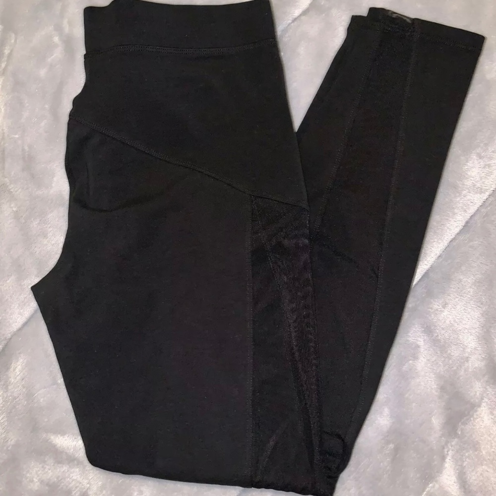 Black mesh leggings